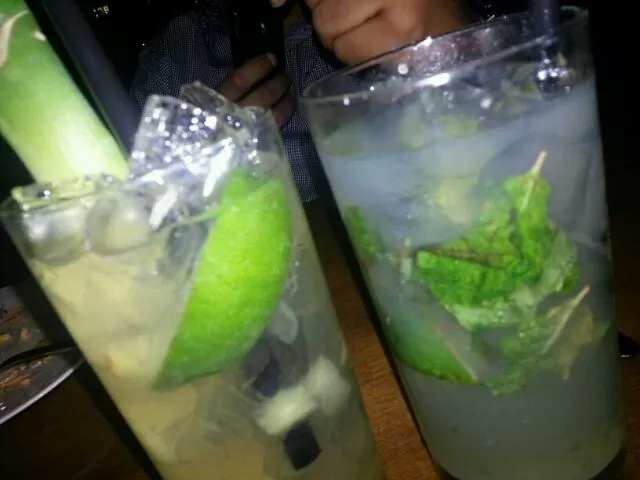 Pelican Caipirinha and Cuban Mojito|lilian angさん