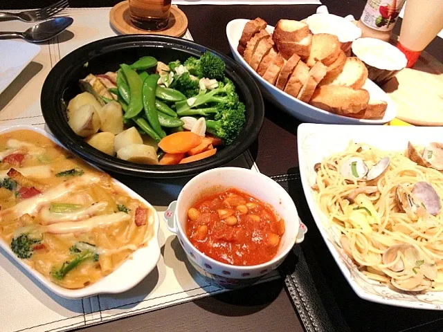 温野菜、グラタン、アサリのパスタ、大豆とチキンのトマト煮|eriさん