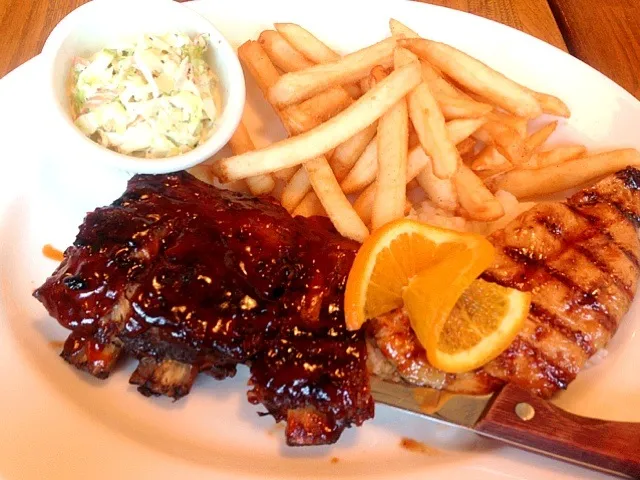 Ribs,chicken breast and French fries!|Len R Ortegaさん