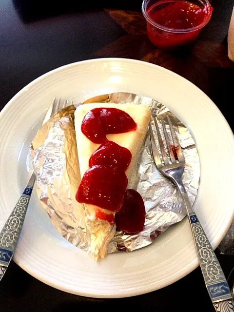 Snapdishの料理写真:Crepe Cake...|thappitakさん