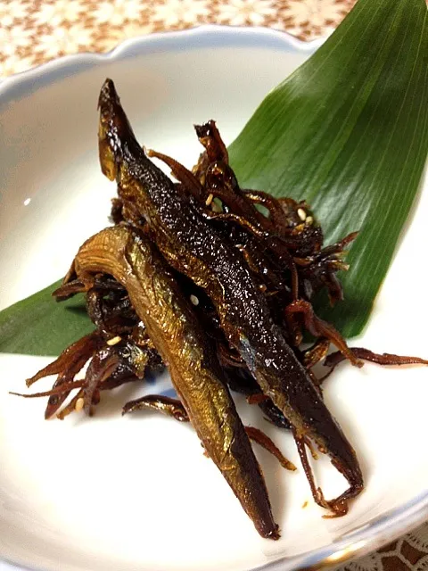 でっかいのもいるぞー釘煮～|カフェアジアンさん