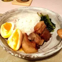 Snapdishの料理写真:ぶたばら角煮ごはん|ひとみさん