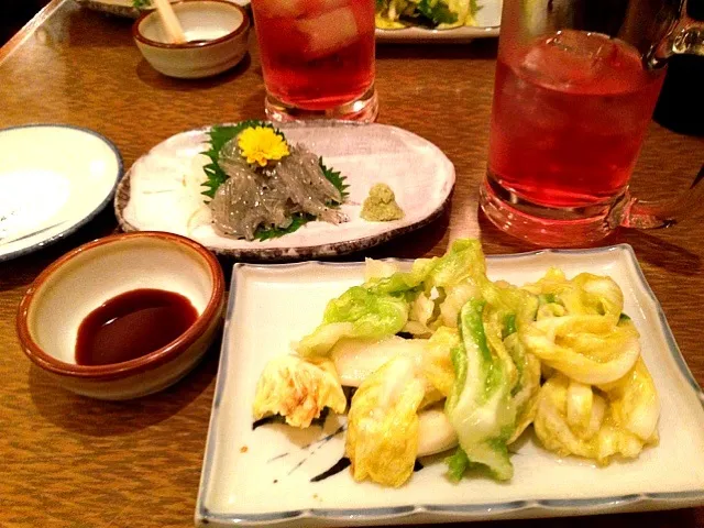 生しらす&キャベツの漬物 そして鍛高譚の梅酒|yas’sさん