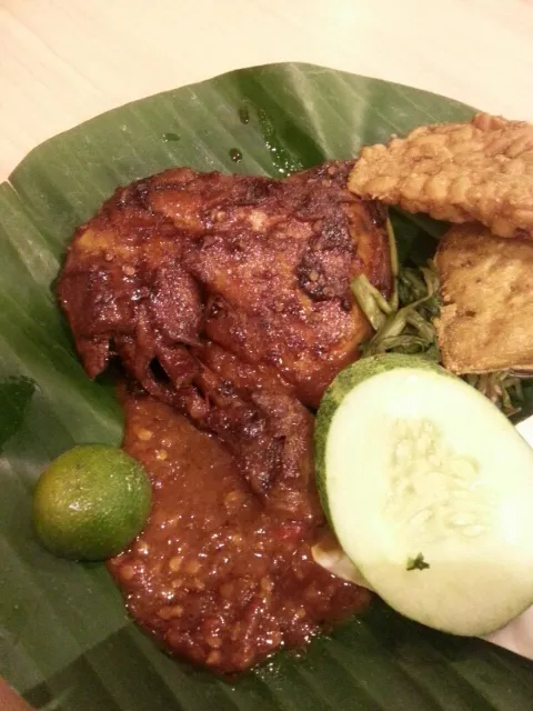 Ayam Penyet Bakar|Sudirmanさん