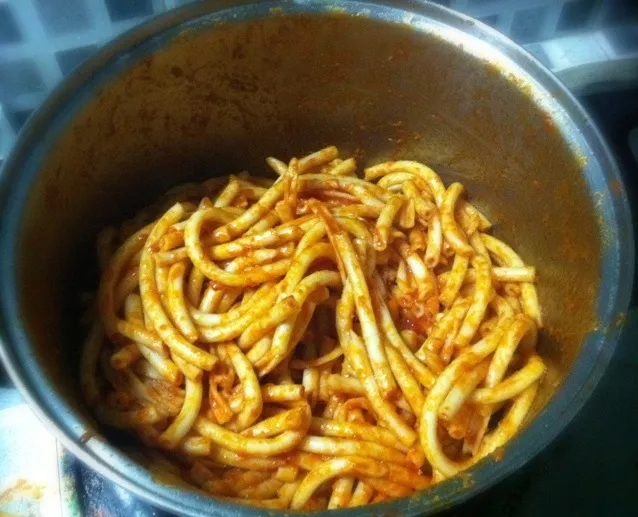 Spaghetti with tomato sauce|Lädÿ~Kikiëさん