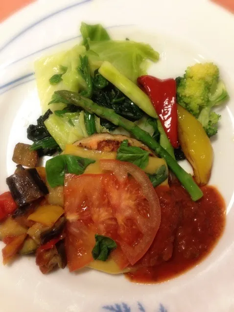 Snapdishの料理写真:Italian sautéed salmon vegetables|sharmellさん