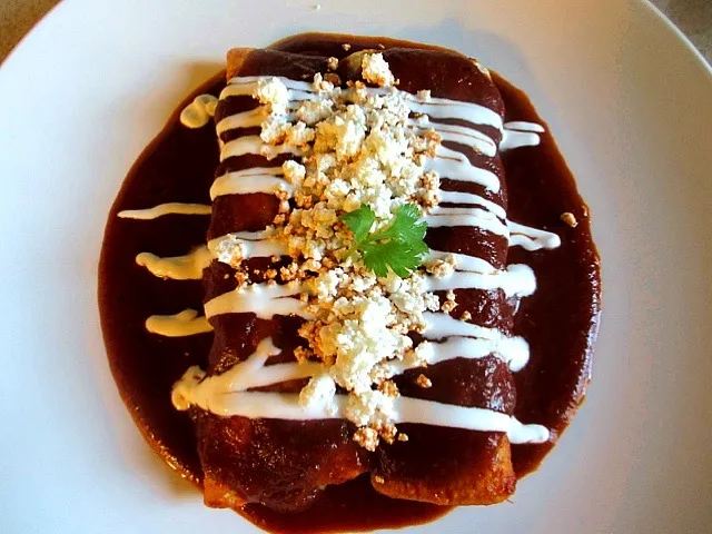 Enchiladas Rojas estilo Oaxaca|Edgar Rodriguezさん