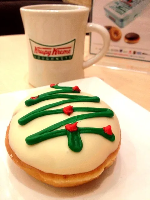 Christmas Tree Donut|Rockwell Leeさん