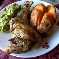 Roasted Chicken with Baked Sweet Potato and homemade guacamole|Bilalさん