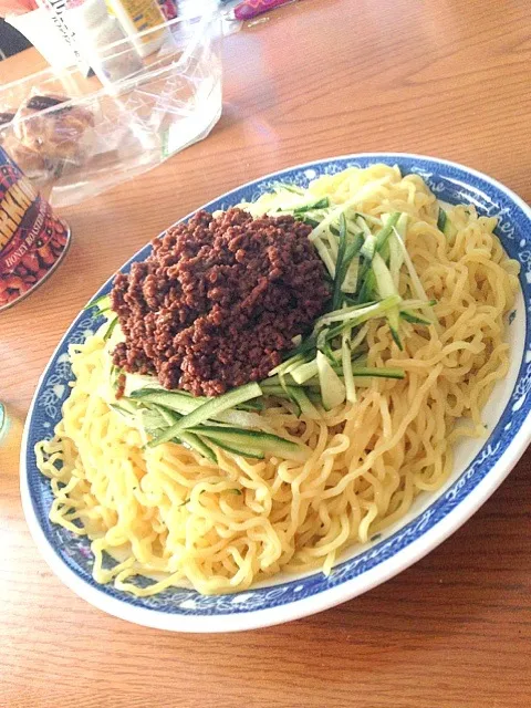 Snapdishの料理写真:ジャージャー麺|のりまろさん