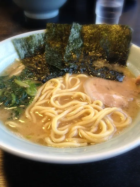 匠家:家系とんこつ醤油ラーメン|マツさん