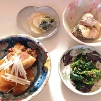 豚バラと大根の煮物 ほうれん草の胡麻和え 鱈の煮付け 沢庵の粕煮|Mihiiyoさん