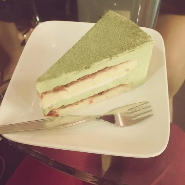 Mutcha green tea cake💕|EARNS❁さん