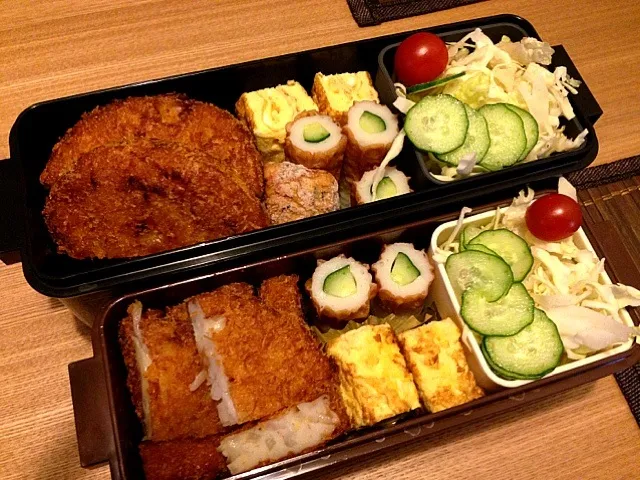 お弁当♡お魚カツ、ちくわキュウリ、玉子焼き、サラダ|ウサコさん