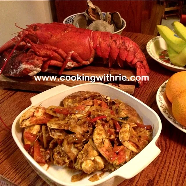 Steam Clam, Lobster  with Garlic Butter; Lemon Black Pepper Chili Crab..|rie simsさん