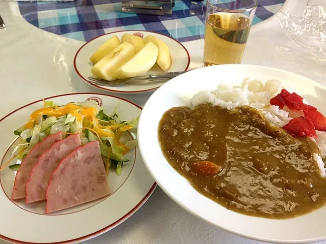 お昼のまかない。|カリヤ レイイチロウ。さん