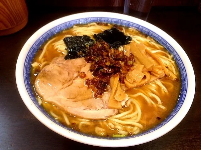 Snapdishの料理写真:焦がし醤油ラーメン|yoooochanさん