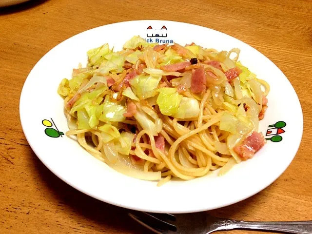 Snapdishの料理写真:キャベツとベーコンのぽんパスタ(MIZKAN)|狸さん