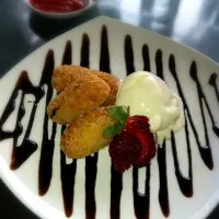 fried tape ice cream|amanda tulangowさん