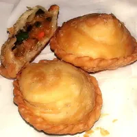 pastel ayam (chicken pastry)|feryさん