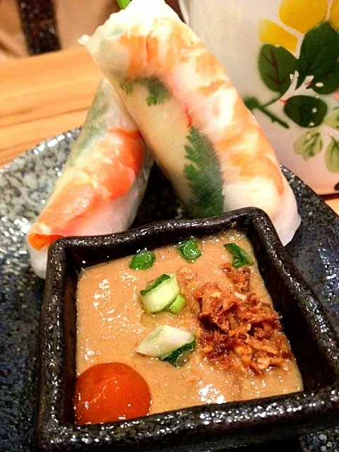 Snapdishの料理写真:Prawn Rice Roll at Nam Nam Noodle Bar|12Dragonさん