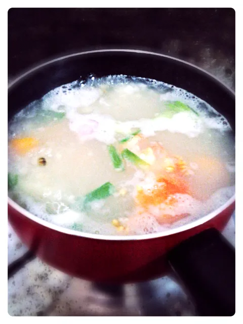 T-bone porridge with garlic and mung bean|fattahさん