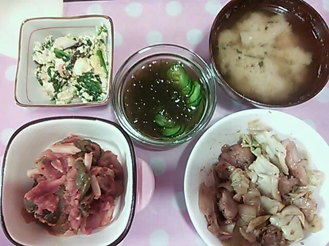 ラタトゥユ&ほうれん草豆腐要り卵&鶏肉キャベツゴマ味噌炒め&キャベツ味噌汁&もずくきゅうり|クラキティさん