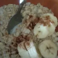 cinnamon banana oatmeal|staphanyさん