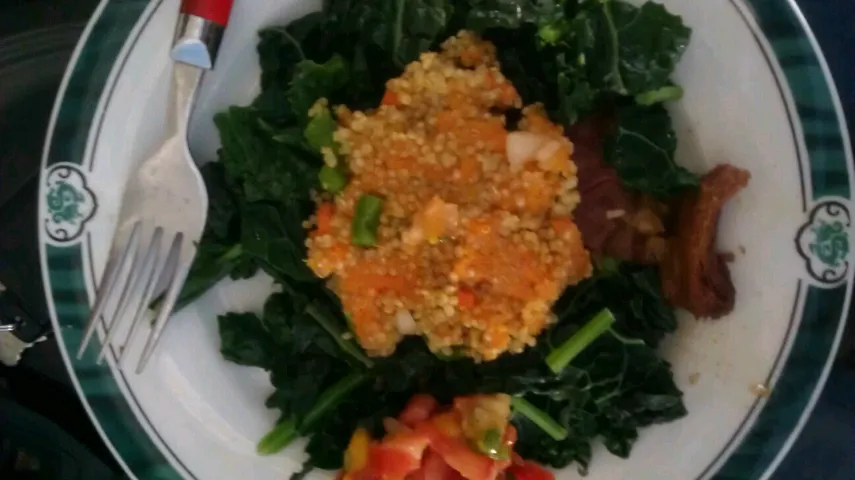 sweet potato quinoa cake in a bed of kale, mango salsa, and a piece of meat lol|staphanyさん