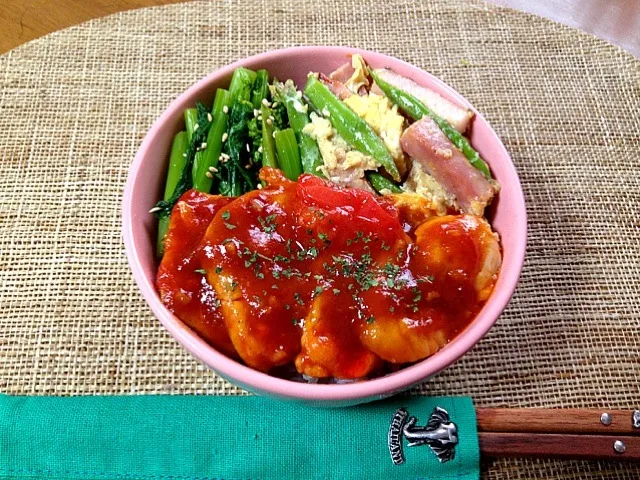 鶏肉のチリトマト炒め弁当|信太郎さん