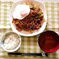 Snapdishの料理写真:焼きそば定食|レイリーさん