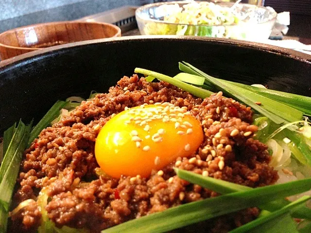 石焼台湾そぼろ飯|髭雅さん