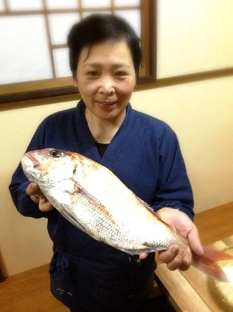 鯛！鳴門の一本釣り活締めです♪♪|SHUZYさん