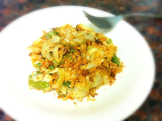 Snapdishの料理写真:Fresh onion green bean casserole|danielleさん