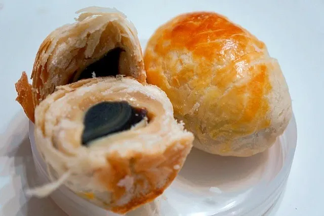 迷你皮蛋酥〜Preserved egg  in baked pie wrap（ピータンのパイ包み）|sytさん