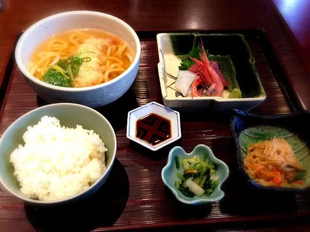 天ぷらうどんとお造りの定食|A-yu-studioさん