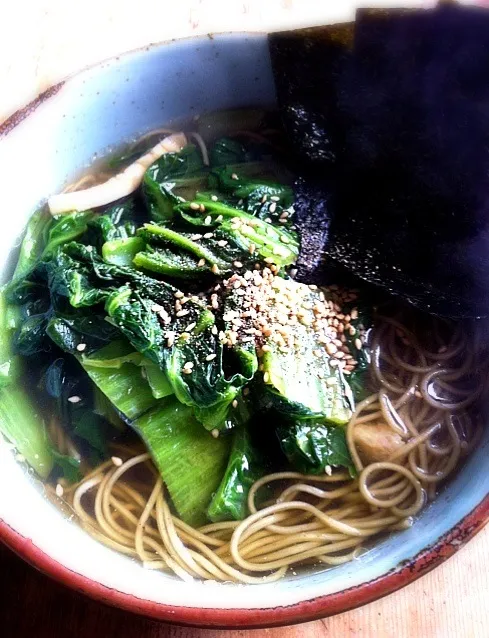 麺に海苔が練り込んであるラーメン|Yoshinobu Nakagawaさん