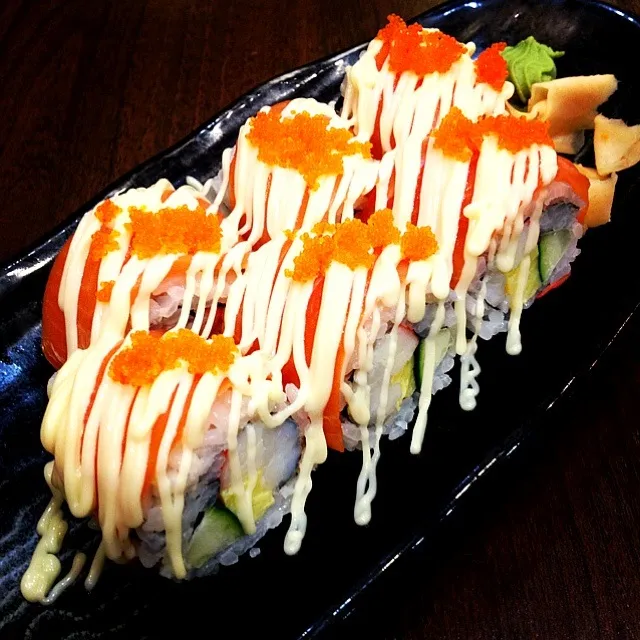 Salmon roll|Taa Unloveableさん