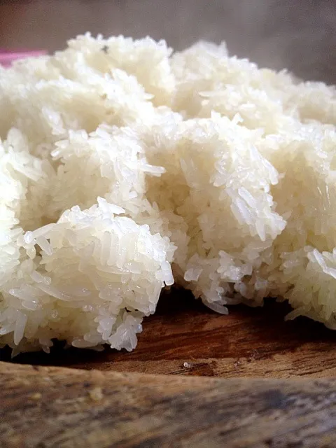 ข้าวเหนียวนึ่งใหม่ sticky rice.|Pakinaiさん