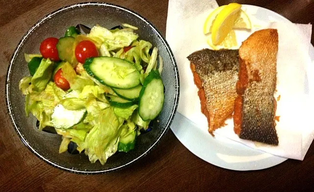 Dinner :) vege & fried salmon|garciaさん