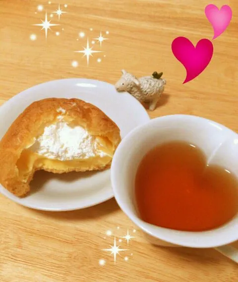 cream puff & Darjeeling tea♪|ぷーさん