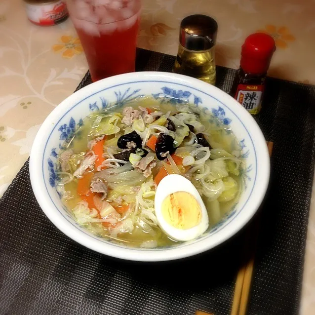 簡単⭐タンメン🍜ウオッカのアセロラソーダ割り|カオルン♪さん