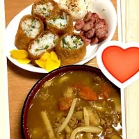 カレーうどんとおいなりさん☆|にゃんさん