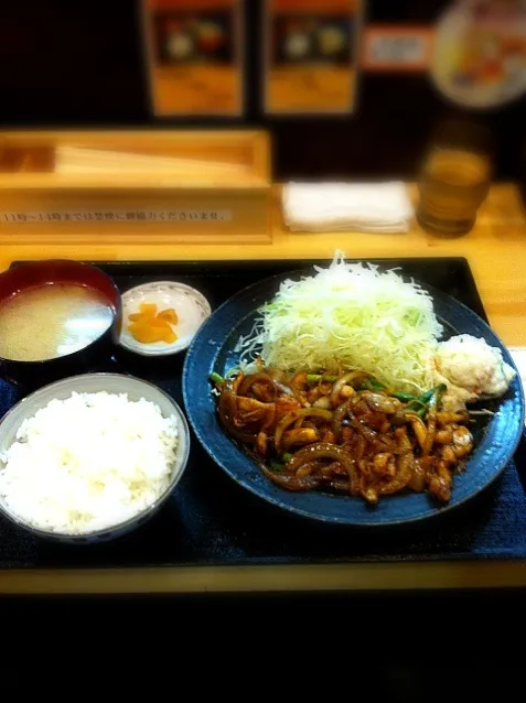 鶏のうまかタレ焼き定食|まどろみさん