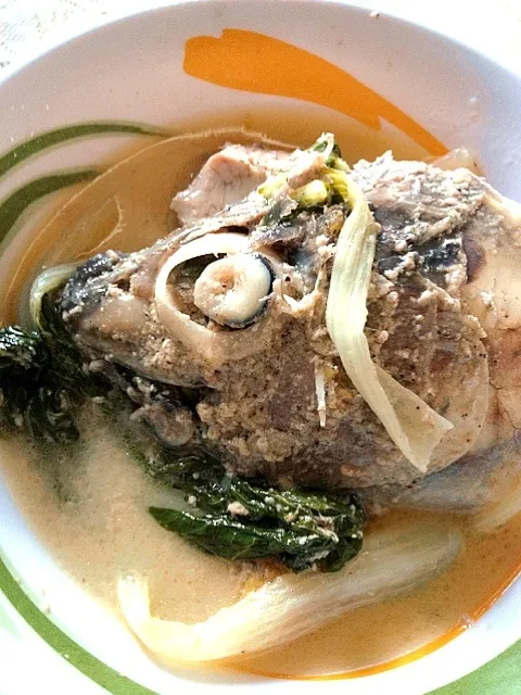 Ginataang Tambakol (Yellowfin Tuna in Coconut Stew)|Rockwell Leeさん