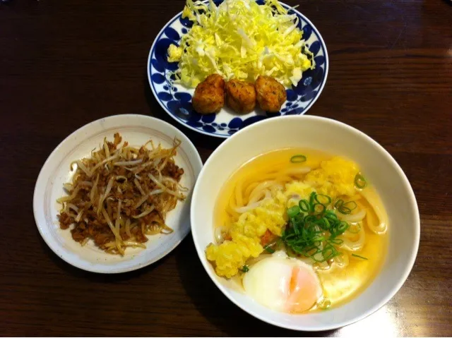 讃岐うどん、もやし味噌炒め、鶏のスパイス揚げ|きりママさん