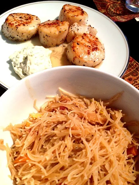 Fried veggie vermicelli with seared scallops|Ong Sor Fernさん