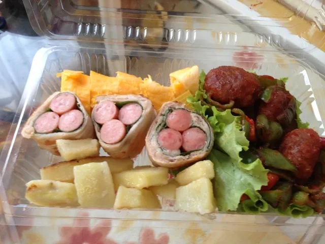 Snapdishの料理写真:お花見弁当|あずささん