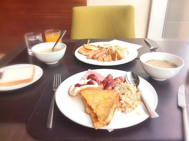 Breakfast （＾◇＾）|Azarashi_Aさん