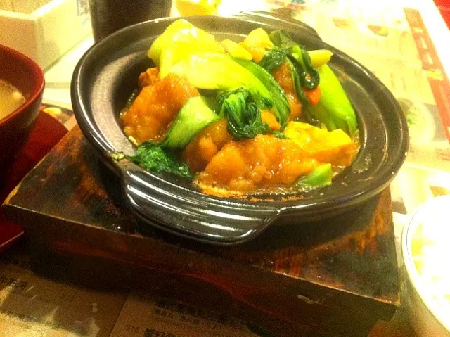 Braised grouper fillet & fried bean curd & Chinese lettuce|skyblueさん